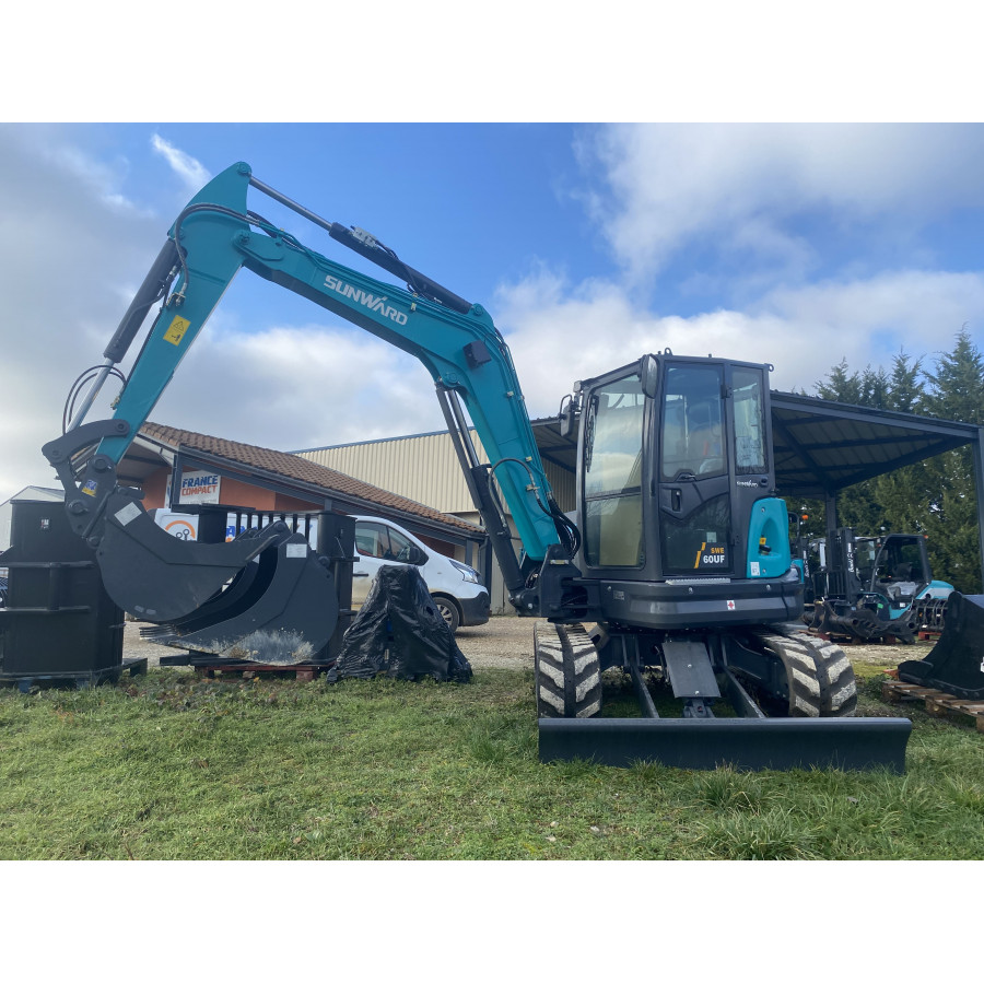 Mini pelle SUNWARD SWE60UF