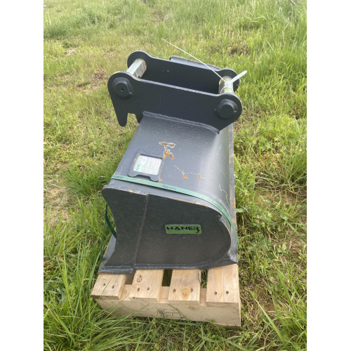 Godet Curage neuf 1000 mm MS03
Volume 95 litres
Poids 85kg