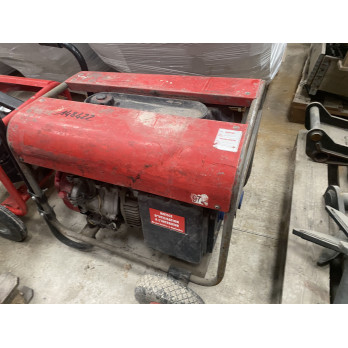 Groupe PRAMAC ES8000 2013