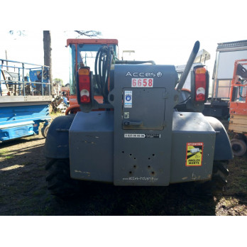 Chariot télescopique JLG 4013