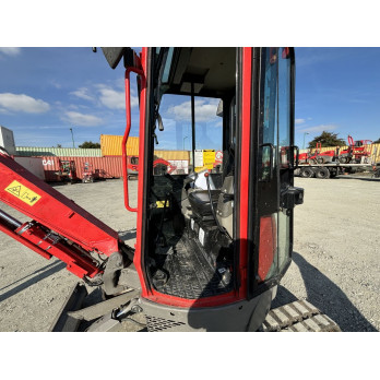 Mini pelle Yanmar VIO25-4