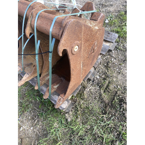 Godet 300MM Arden QA10