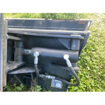 Godet curage orientable pour pelle 4T à 6T NEUF