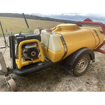 Nettoyeur haute-pression sur remorque BRENDON BB1000