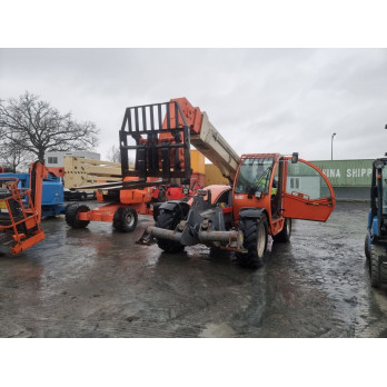 Chariot télescopique JLG 4013