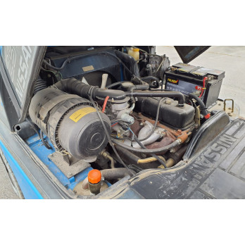 Chariot élévateur frontal GAZ Nissan 2682 heures Triplex UD02A25PQ - 3F550