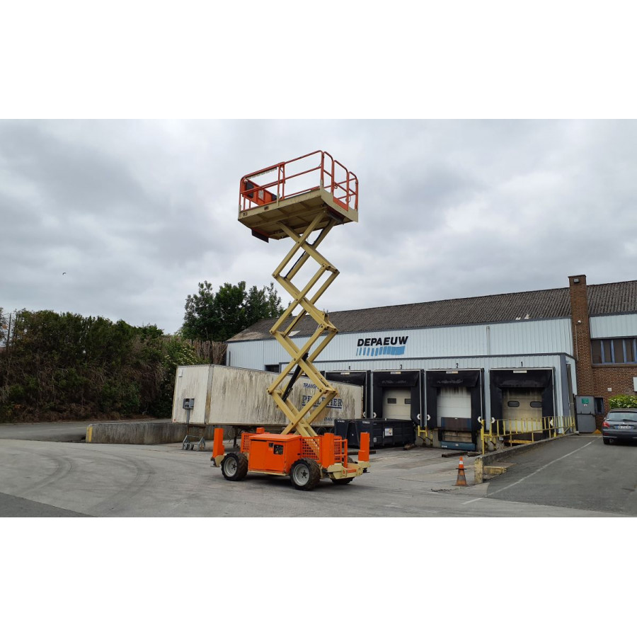 Nacelle DIESEL JLG 260MRT
