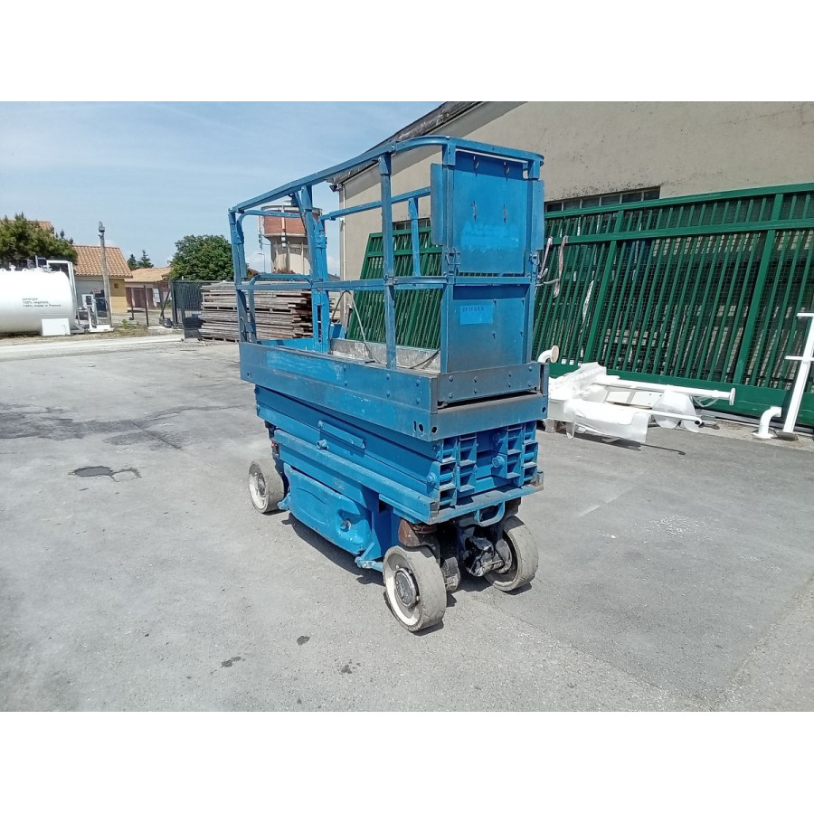 Nacelle electrique à ciseaux JLG 2030ES