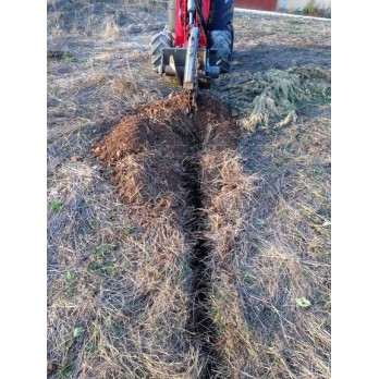 PORTEUR MULTI OUTILS DITCH WITCH ZAHN R300 370 heures