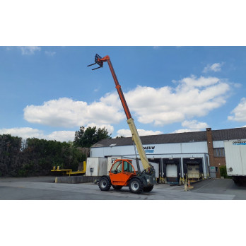 Chariot télescopique JLG 4013