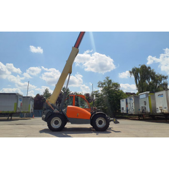 Chariot télescopique JLG 4013