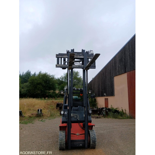 Chariot élévateur mat vertical Fenwick Linde H35T 3.5T