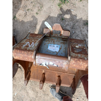 Godet terrassement  600 mm 4 dents QA10