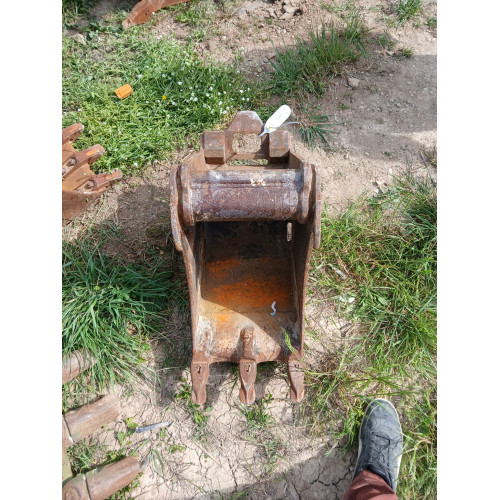 Godet 300mm ARDEN QA10