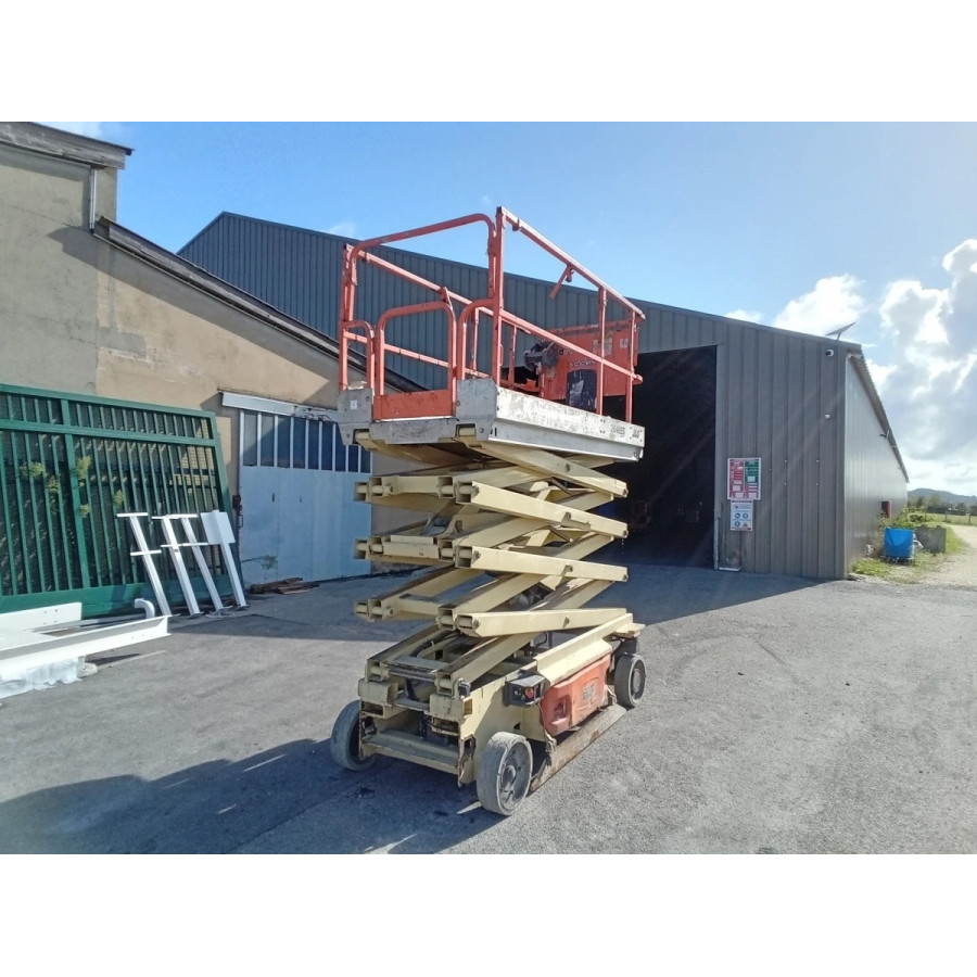 JLG 2646ES