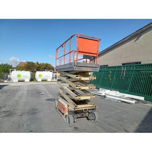 JLG 2646ES
