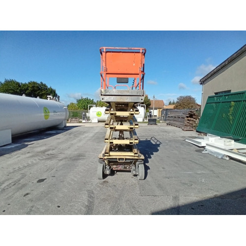 JLG 2646ES