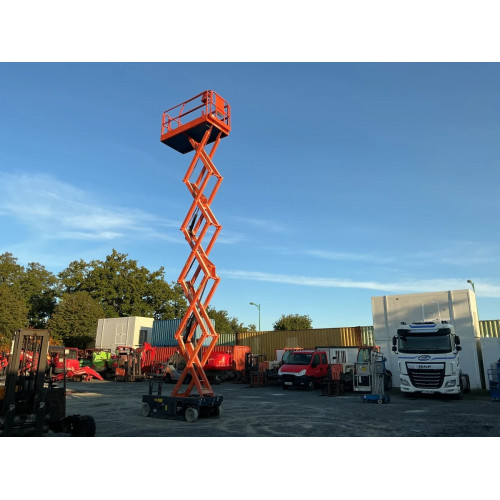 Nacelle electrique à ciseaux 12 m GENIE GS3246