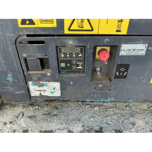 Nacelle electrique à ciseaux 12 m GENIE GS3246