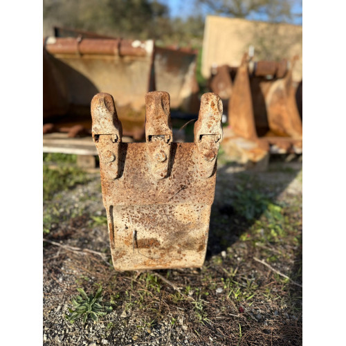 Godet 250mm QA05 ARDEN