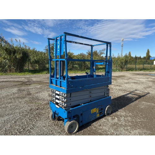 Nacelle ciseaux électrique 8M GENIE 1932