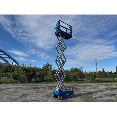 Nacelle ciseaux électrique 8M GENIE 1932