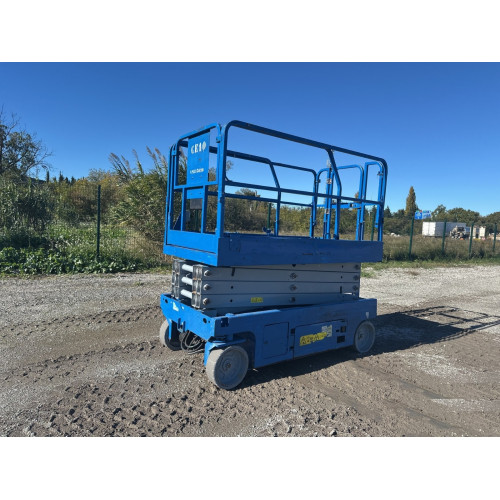 Nacelle electrique à ciseaux 10 m GENIE GS2646