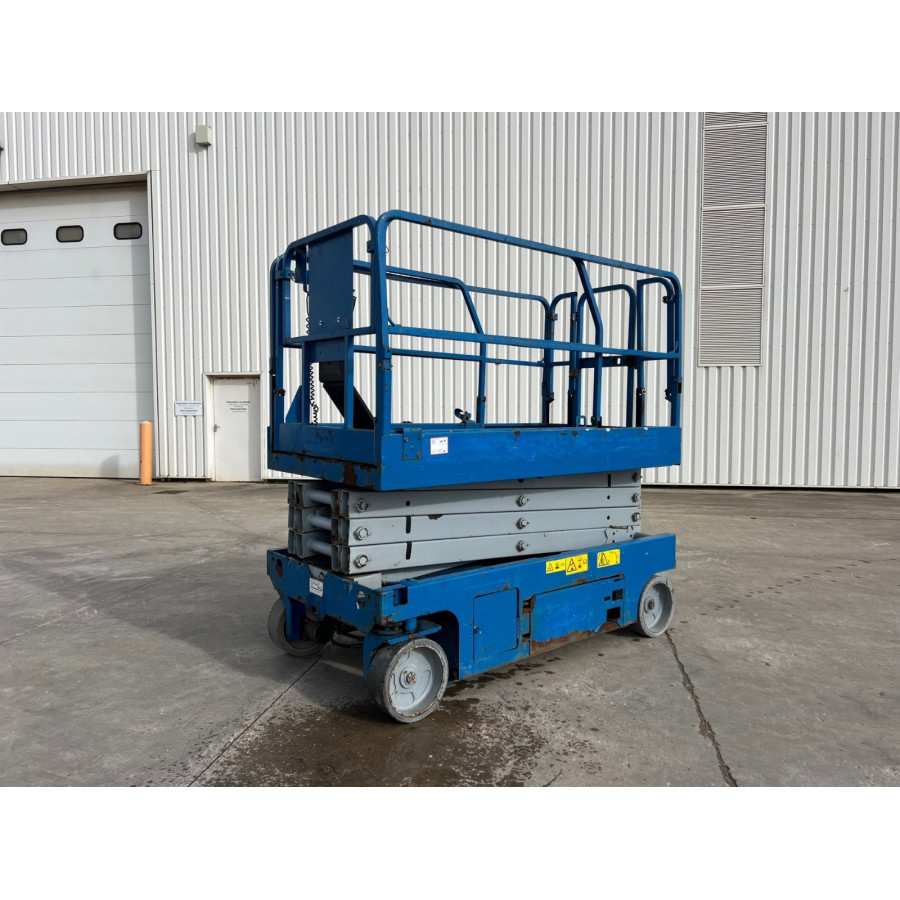 Nacelle electrique à ciseaux 10 m GENIE GS2646