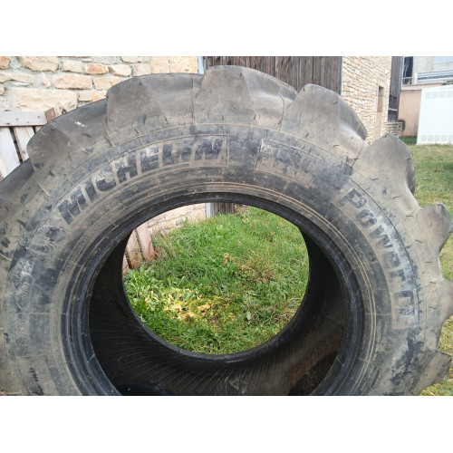 Pneu télescopique 400/80-24    France compact