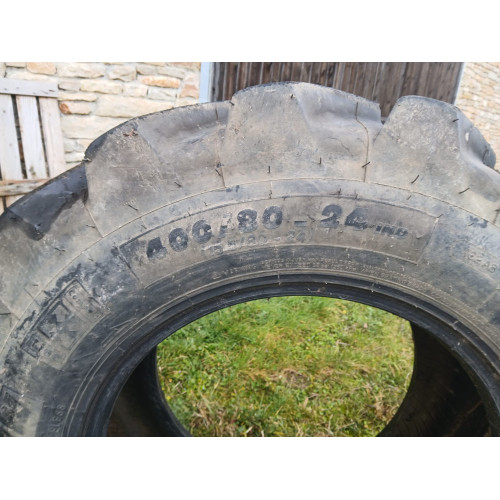 Pneu télescopique 400/80-24    France compact