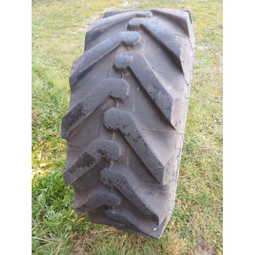 Pneu télescopique 400/80-24    France compact