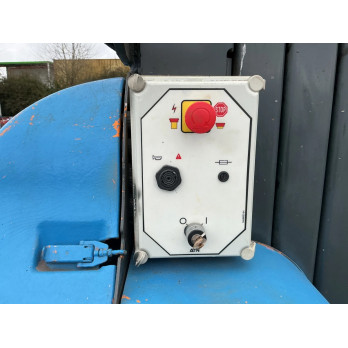 Nacelle mât vertical électrique ATN 1000R type TOUCAN                                              France compact