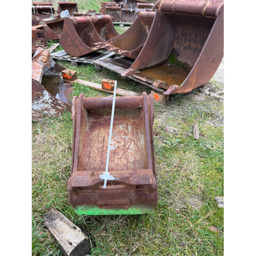 Godet 300mm ARDEN QA10                                  France compact