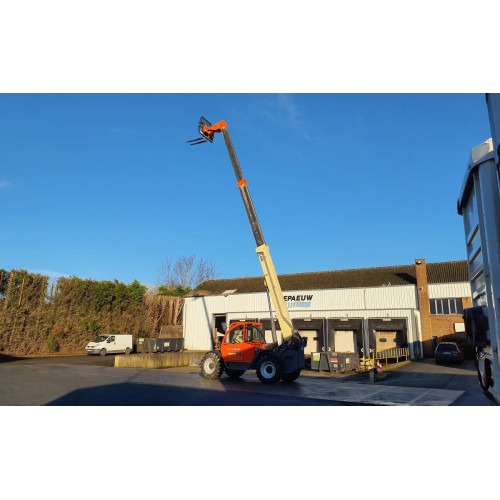 Chariot télescopique JLG 3513 PS                      France compact