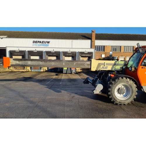 Chariot télescopique JLG 3513 PS                      France compact