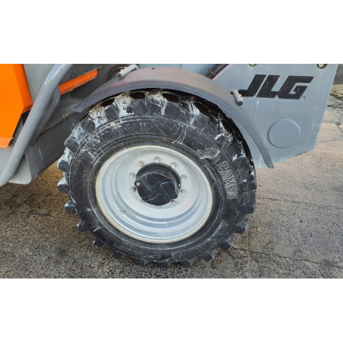 Chariot télescopique JLG 3513 PS                      France compact