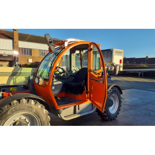 Chariot télescopique JLG 3513 PS                      France compact