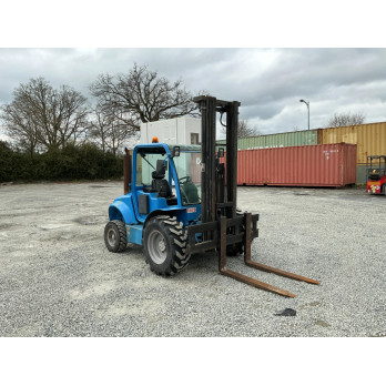 Chariot élévateur tout terrain Ausa C250H 4x2                                                                France compact