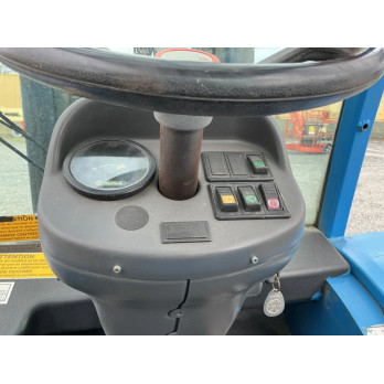 Chariot élévateur tout terrain Ausa C250H 4x2                                                                France compact