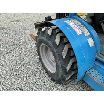 Chariot élévateur tout terrain Ausa C250H 4x2                                                                France compact