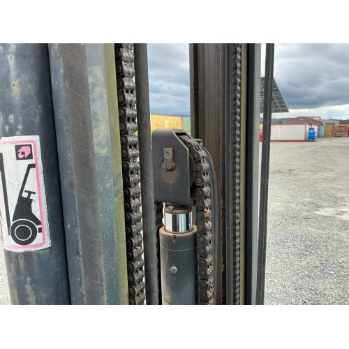 Chariot élévateur tout terrain Ausa C250H 4x2                                                                France compact