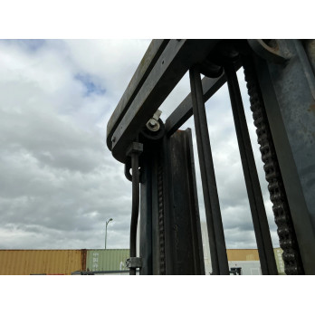 Chariot élévateur tout terrain Ausa C250H 4x2                                                                France compact