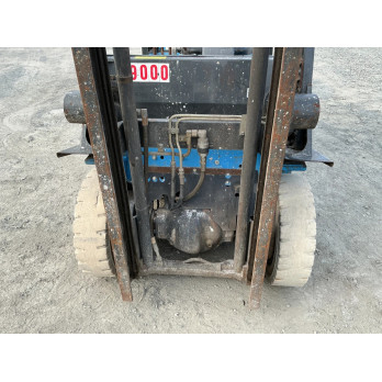 Chariot élévateur frontal Nissan                                                     France compact