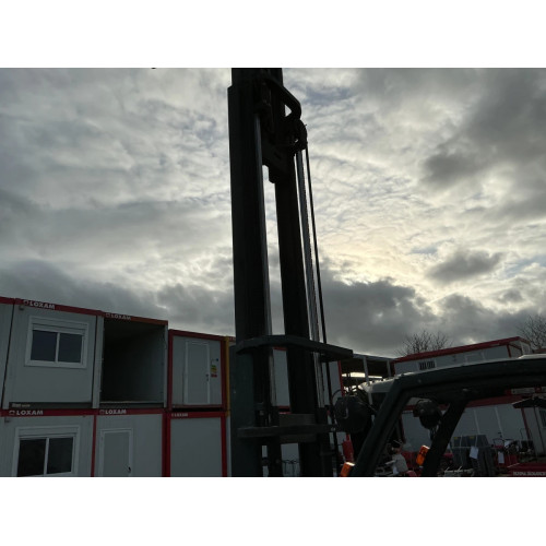 Chariot élévateur frontal Nissan                                                     France compact