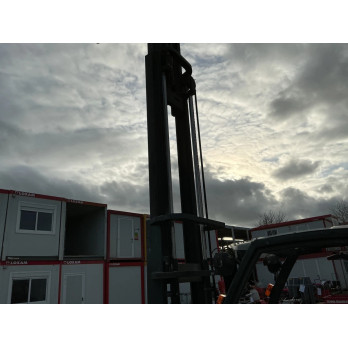 Chariot élévateur frontal Nissan                                                     France compact