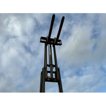 Chariot élévateur frontal Nissan                                                     France compact