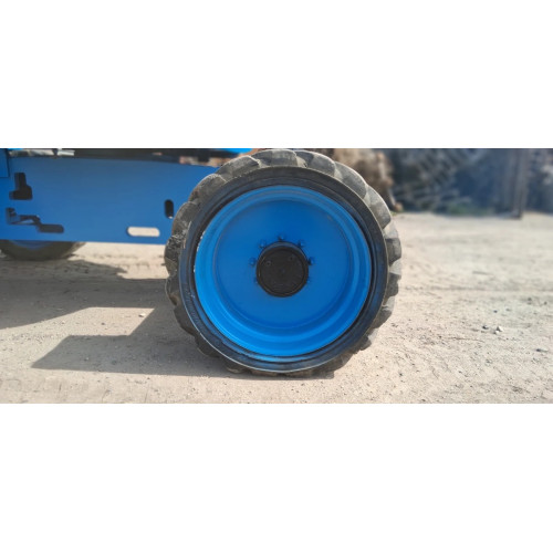 Nacelle Genie Z-45/25 RT - Articulée Tout Terrain | France Compact