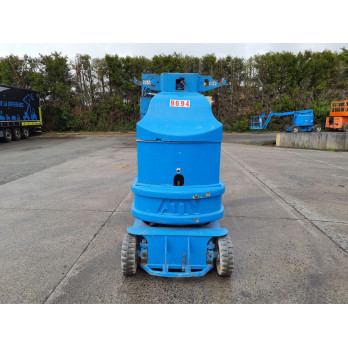 Profil compact de l'ATN Piaf 880R facilitant le passage dans les zones étroites.