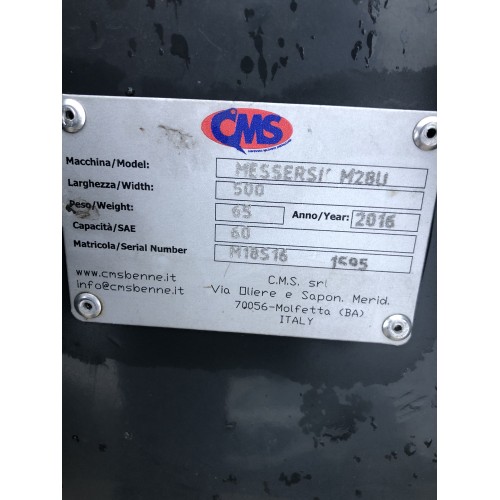 Godet terrassement 500mm axes 35mm