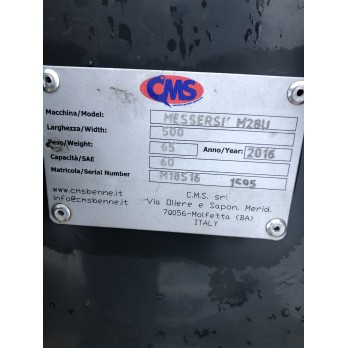 Godet terrassement 500mm axes 35mm